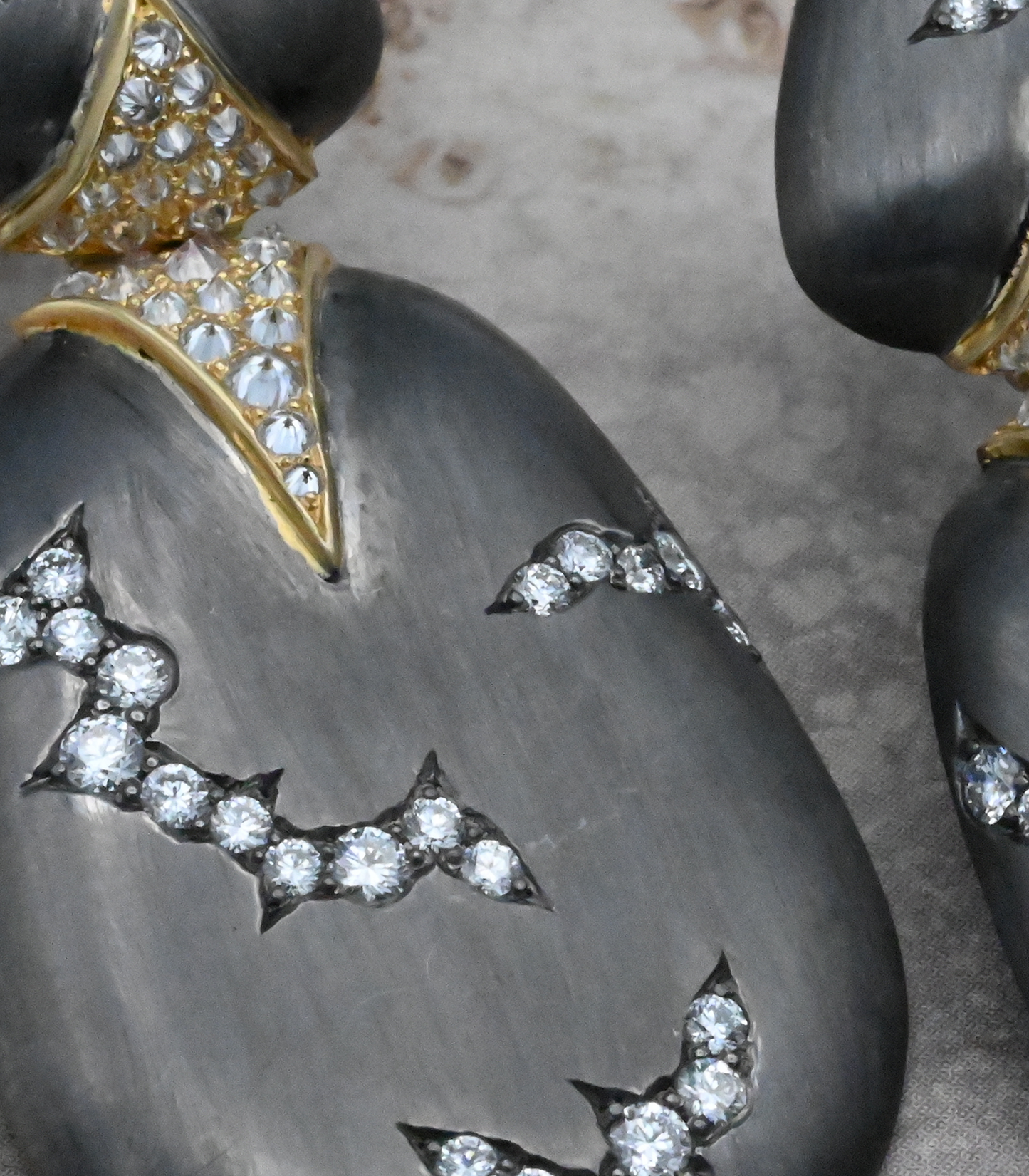 Crevice Diamond Earrings