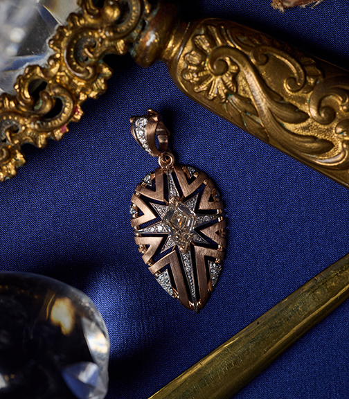 Kite Diamond Firecracker Pendant