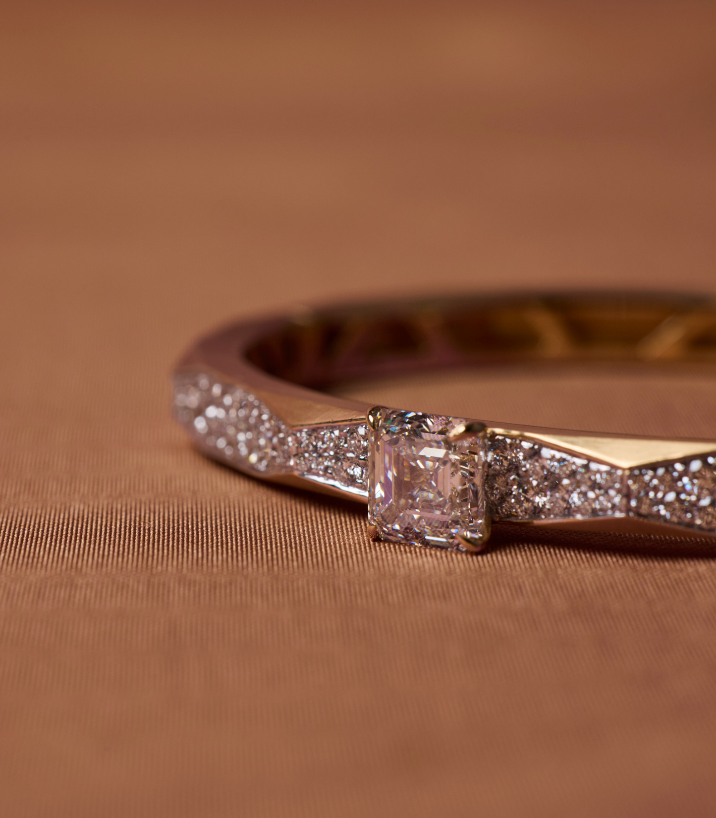 Enigma Single Diamond Micropave Bangle
